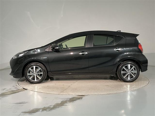 アクア Ｓスタイルブラック　ＡＵＸ端子　記録簿あり　バックモニタ－　地デジフルセグ　ナビＴＶ　イモビライザー　ＬＥＤライト　スマートキープッシュスタート　１オーナー　アルミホイール　ＥＴＣ付き　Ｗエアバッグ　キーフリ　ＡＢＳ（2枚目）