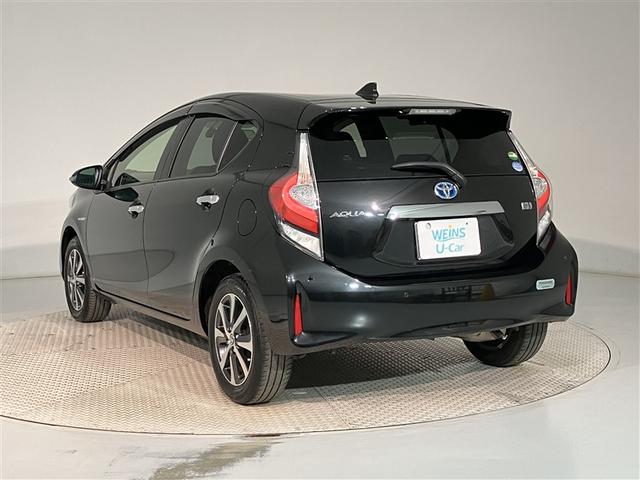 アクア Ｓスタイルブラック　ＡＵＸ端子　記録簿あり　バックモニタ－　地デジフルセグ　ナビＴＶ　イモビライザー　ＬＥＤライト　スマートキープッシュスタート　１オーナー　アルミホイール　ＥＴＣ付き　Ｗエアバッグ　キーフリ　ＡＢＳ（4枚目）