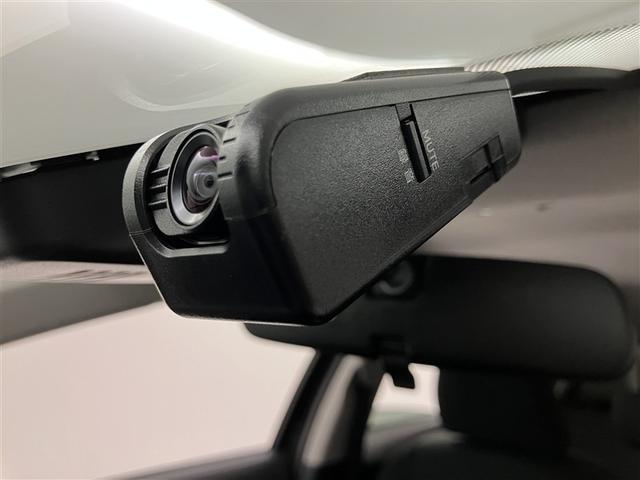 アクア Ｓスタイルブラック　ＡＵＸ端子　記録簿あり　バックモニタ－　地デジフルセグ　ナビＴＶ　イモビライザー　ＬＥＤライト　スマートキープッシュスタート　１オーナー　アルミホイール　ＥＴＣ付き　Ｗエアバッグ　キーフリ　ＡＢＳ（11枚目）