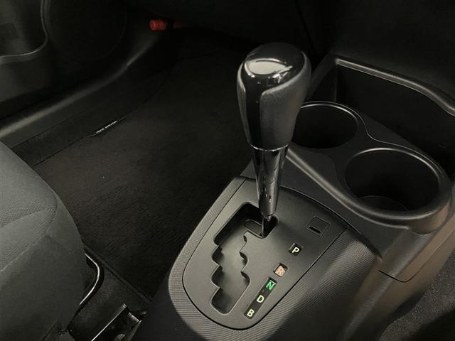 アクア Ｓスタイルブラック　ＡＵＸ端子　記録簿あり　バックモニタ－　地デジフルセグ　ナビＴＶ　イモビライザー　ＬＥＤライト　スマートキープッシュスタート　１オーナー　アルミホイール　ＥＴＣ付き　Ｗエアバッグ　キーフリ　ＡＢＳ（14枚目）