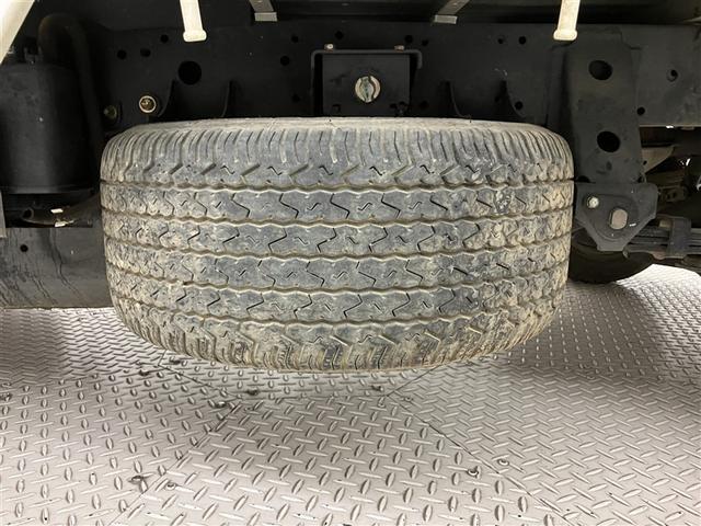 タウンエーストラック ＤＸ　１年間走行距離無制限保証・２２０００キロ・マニュアル車・運転席エアバッグ　エアコン　ＡＢＳ（33枚目）