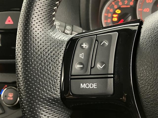 充実の装備が揃った中古車で快適なカーライフを。豊富な機能で便利さを追求し、使いやすさと安心感を提供します。安全性と快適性を追求した整備済み車両で、心地よいドライブをお楽しみください。