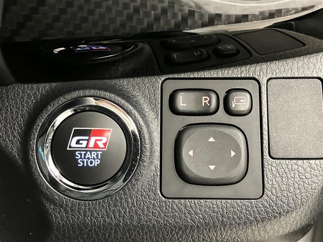 数ある販売店の中から、当店の展示車両をご覧頂きまして誠にありがとうございます。クレジット、残価販売、お客様に合った購入方法をご提案させて頂きます☆０４６５−３５−８０１１☆ビークルステーション小田原☆