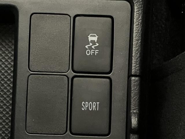 お車では、西湘バイパス・小田原ＩＣより約５分　小田原厚木道路小田原東ＩＣより約１０分です。新幹線・東海道線・小田急線・大雄山線、小田原駅・鴨宮駅にもお迎えにあがりますので、ご連絡お待ちしております。