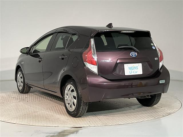 アクア Ｓ　スマートキープッシュスタート　キーレスエントリ　ドラレコ付　イモビ　ナビ＆ＴＶ　ワンオーナー車　オートエアコン　デュアルエアバック　ＥＳＣ　パワーウィンドウ　ＡＵＸ端子　ＥＴＣ　ＳＲＳ　ワンセグＴＶ（4枚目）