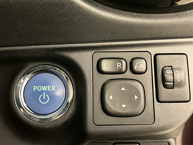 アクア Ｓ　スマートキープッシュスタート　キーレスエントリ　ドラレコ付　イモビ　ナビ＆ＴＶ　ワンオーナー車　オートエアコン　デュアルエアバック　ＥＳＣ　パワーウィンドウ　ＡＵＸ端子　ＥＴＣ　ＳＲＳ　ワンセグＴＶ（16枚目）