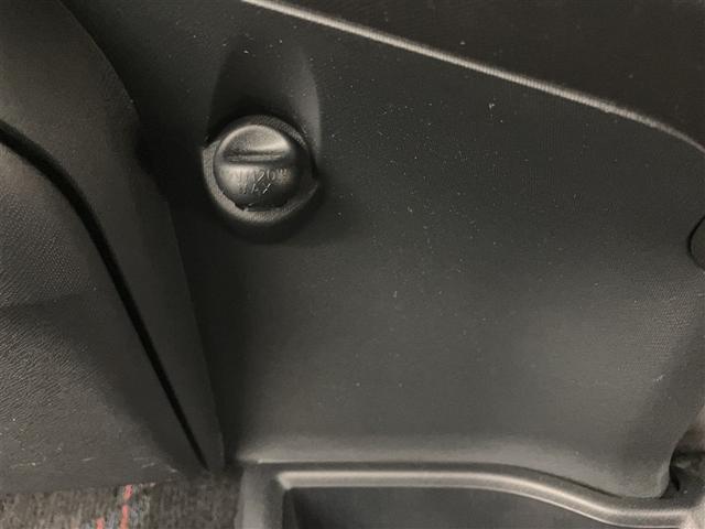 アクア Ｓ　スマートキープッシュスタート　キーレスエントリ　ドラレコ付　イモビ　ナビ＆ＴＶ　ワンオーナー車　オートエアコン　デュアルエアバック　ＥＳＣ　パワーウィンドウ　ＡＵＸ端子　ＥＴＣ　ＳＲＳ　ワンセグＴＶ（24枚目）