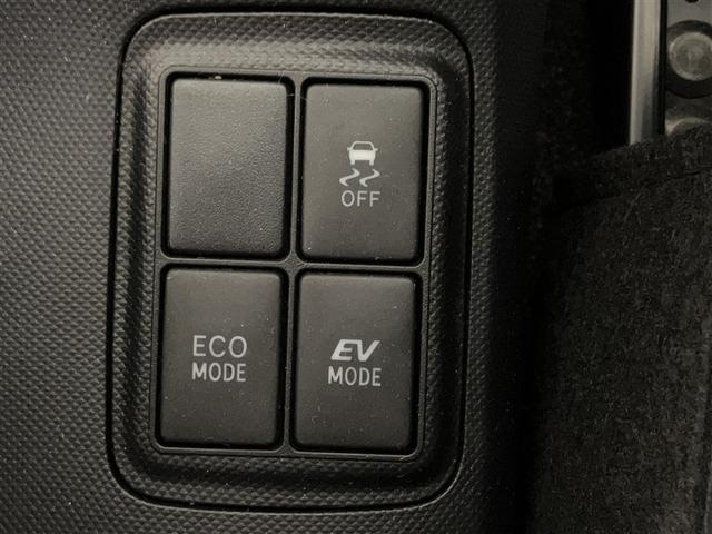 アクア Ｓ　スマートキープッシュスタート　キーレスエントリ　ドラレコ付　イモビ　ナビ＆ＴＶ　ワンオーナー車　オートエアコン　デュアルエアバック　ＥＳＣ　パワーウィンドウ　ＡＵＸ端子　ＥＴＣ　ＳＲＳ　ワンセグＴＶ（26枚目）