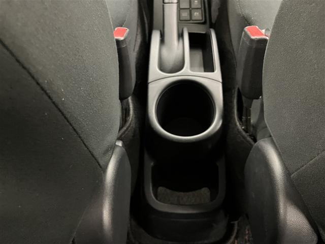 アクア Ｓ　スマートキープッシュスタート　キーレスエントリ　ドラレコ付　イモビ　ナビ＆ＴＶ　ワンオーナー車　オートエアコン　デュアルエアバック　ＥＳＣ　パワーウィンドウ　ＡＵＸ端子　ＥＴＣ　ＳＲＳ　ワンセグＴＶ（29枚目）