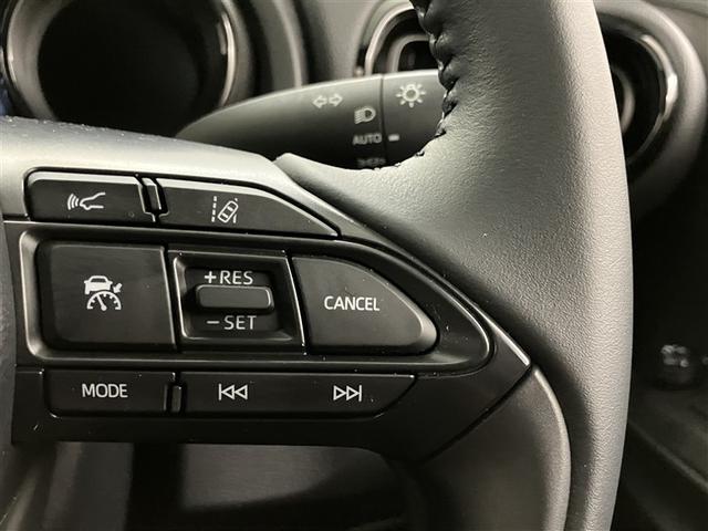 ヤリス ハイブリッドZ PCS 整備記録簿 Bカメラ ドラレコ付 ナビ付 LEDランプ スマキー ETC付き メディアプレイヤー接続 VSC パワステ 1オナ車 クルコン カーテンエアバック キーフリー ABS イモビ(17枚目)