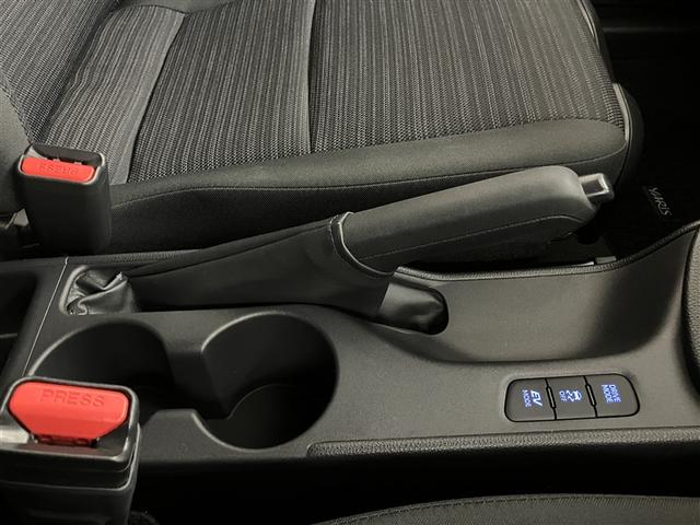 ヤリス ハイブリッドZ PCS 整備記録簿 Bカメラ ドラレコ付 ナビ付 LEDランプ スマキー ETC付き メディアプレイヤー接続 VSC パワステ 1オナ車 クルコン カーテンエアバック キーフリー ABS イモビ(19枚目)