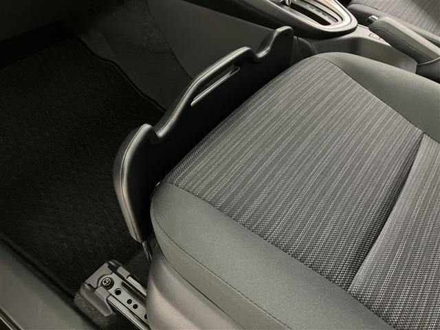 ヤリス ハイブリッドZ PCS 整備記録簿 Bカメラ ドラレコ付 ナビ付 LEDランプ スマキー ETC付き メディアプレイヤー接続 VSC パワステ 1オナ車 クルコン カーテンエアバック キーフリー ABS イモビ(31枚目)