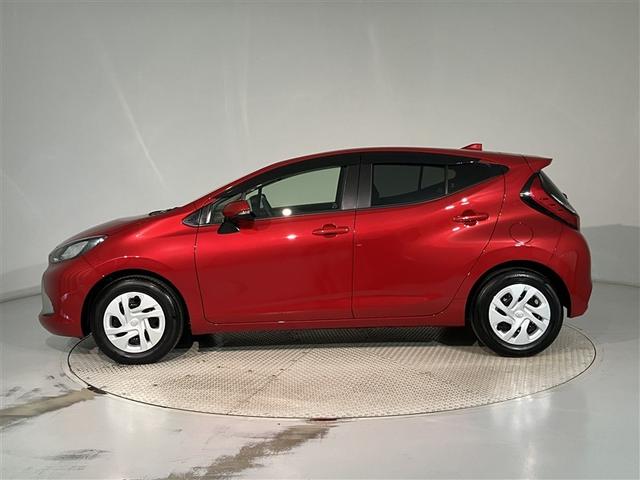 アクア Ｇ　ワンオーナ　ＶＳＣ　衝突軽減ブレーキ　メモリナビ　バックモニター　ＬＥＤ　クルーズコントロール　スマートキー　ＥＴＣ車載器　ＡＣ１００Ｖ　ドライブレコーダー　ナビ　パワーウィンドウ　イモビライザー（2枚目）