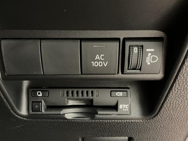 アクア Ｇ　ワンオーナ　ＶＳＣ　衝突軽減ブレーキ　メモリナビ　バックモニター　ＬＥＤ　クルーズコントロール　スマートキー　ＥＴＣ車載器　ＡＣ１００Ｖ　ドライブレコーダー　ナビ　パワーウィンドウ　イモビライザー（10枚目）