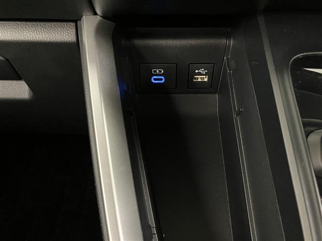 ヴォクシー ハイブリッドＳ－Ｚ　パワーウィンドウ　ＤＶＤ再生機能　インテリキー　横滑防止装置　地デジＴＶ　アクティブクルーズコントロール　１オナ　フルオートエアコン　リアカメラ　エアバッグ　ＡＢＳ　１００Ｖ充電　ナビＴＶ　ＷＡＣ（19枚目）