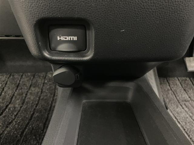 ヴォクシー ハイブリッドＳ－Ｚ　パワーウィンドウ　ＤＶＤ再生機能　インテリキー　横滑防止装置　地デジＴＶ　アクティブクルーズコントロール　１オナ　フルオートエアコン　リアカメラ　エアバッグ　ＡＢＳ　１００Ｖ充電　ナビＴＶ　ＷＡＣ（25枚目）