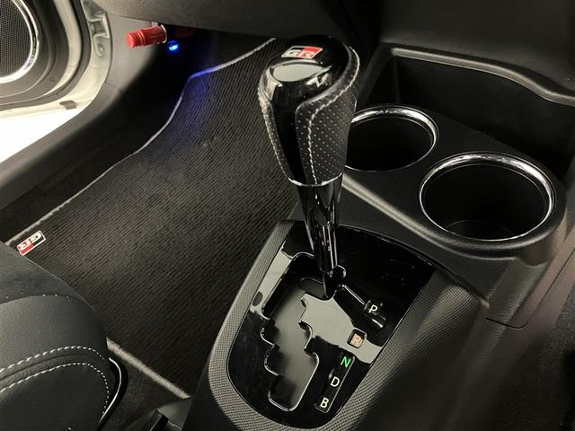 アクア Ｇ　ＧＲスポーツ・１７インチパッケージ　プリクラ　Ｂモニター　１オーナー車　ナビＴＶ　スマートキー＆プッシュスタート　フルセグテレビ　キーレス　記録簿　クルコン　ＤＶＤ再生　盗難防止システム　ＡＷ　ＥＴＣ　ＡＢＳ　オートエアコン　エアバッグ（24枚目）