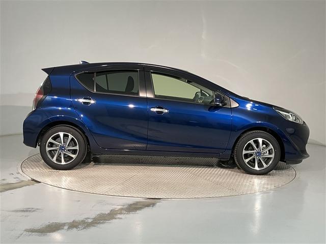 アクア Ｓスタイルブラック　ＡＵＸ端子　バックモニタ－　ナビＴＶ　イモビライザー　ＬＥＤライト　スマートキープッシュスタート　１オーナー　ＥＴＣ付き　Ｗエアバッグ　キーフリ　メモリーナビゲーション　ドラレコ付き　１セグ　ＡＢＳ（3枚目）