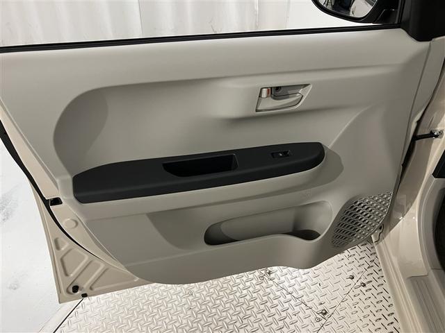 パッソ Ｘ　ＬパッケージＳ　１年間走行距離無制限保証・１００００キロ　衝突回避支援ブレーキ機能　横滑り防止機能　Ｉストップ　盗難防止システム　スマトキー　リアカメラ　ＥＴＣ車載器　　オートエアコン　ナビＴＶ（31枚目）