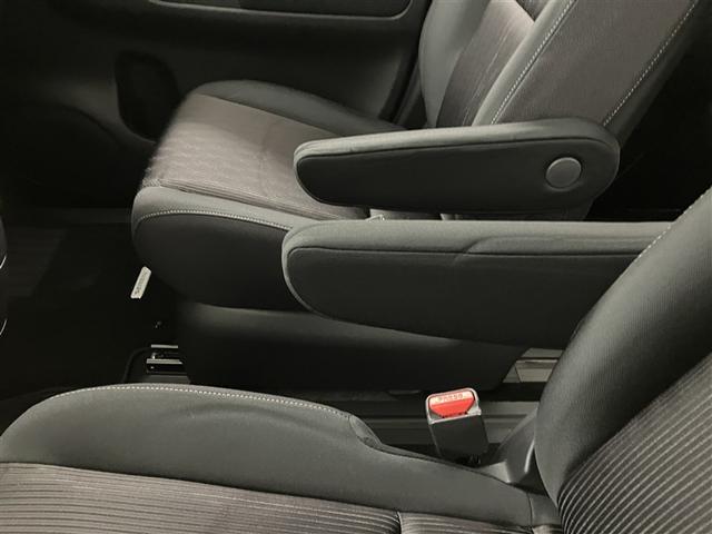 セレナ ハイウェイスター　Ｖセレクション　１年間走行距離無制限保証・７９０００キロ（28枚目）