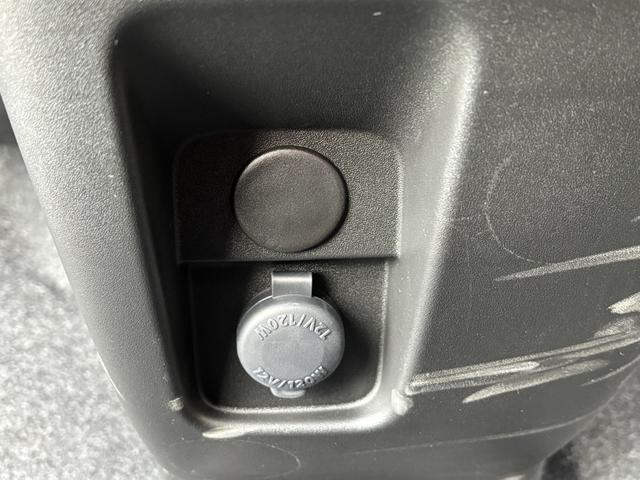 スペーシアカスタム ハイブリッドXS 未使用車 当社展示車 ナビゲーションパッケージ 全周囲カメラ ハイブリッド車 新品フロアマット 新品ETC2.0 新品ワイドバイザー込み 衝突被害軽減システム 衝突安全ボディ 電動両側スライドドア(34枚目)