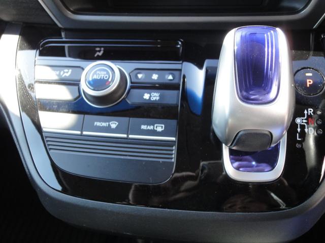 フリードハイブリッド ハイブリッド・Gホンダセンシング 【修復歴なし】【保証あり】純正ナビ Bカメラ ETC ドライブレコーダー ホンダセンシング 追従式オートクルーズ フォグランプ 保証書 取説 スペアキー有 両側パワースライドドア 3列シート 7人乗り(25枚目)