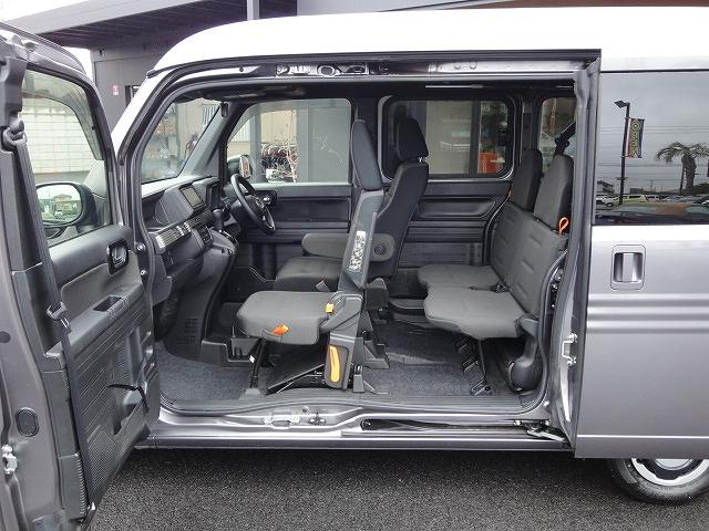 Ｎ－ＶＡＮ ファン　＋スタイルファン　【修復歴なし】【保証あり】純正ナビ　Ｂｌｕｅｔｏｏｔｈ対応　Ｂカメラ　ＥＴＣ　衝突軽減ブレーキ　オートクルーズ　充電用ＵＳＢポート２ケ　ＬＥＤヘッドライト　フォグランプ　ハイルーフ（12枚目）
