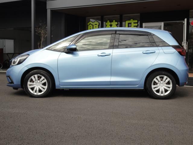 フィット ホーム 只今商品化中のためご来店の際は事前にご連絡お願いいたします。【修復歴なし】【保証あり】純正ナビ Bカメラ ETC(3枚目)