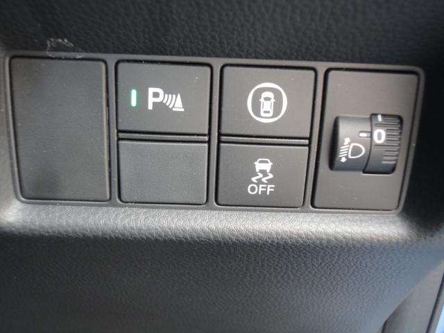 フィット ホーム 只今商品化中のためご来店の際は事前にご連絡お願いいたします。【修復歴なし】【保証あり】純正ナビ Bカメラ ETC(9枚目)