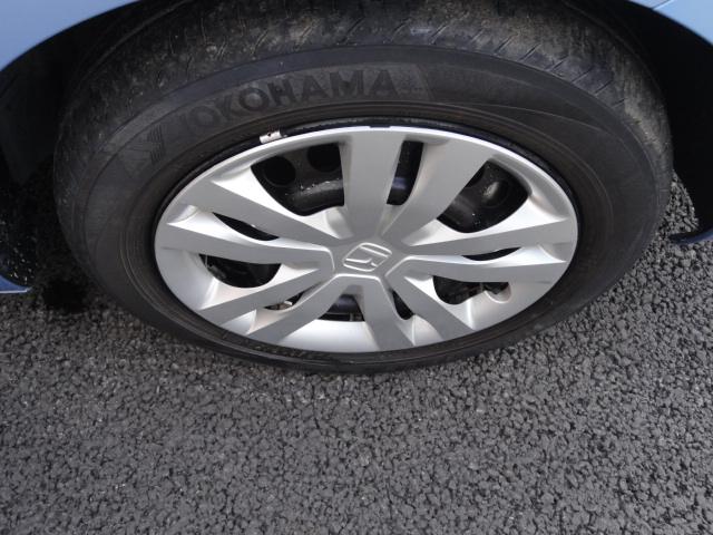 フィット ホーム 只今商品化中のためご来店の際は事前にご連絡お願いいたします。【修復歴なし】【保証あり】純正ナビ Bカメラ ETC(11枚目)