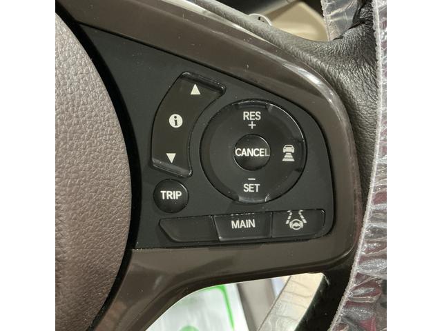 �X�e�A�����O�����R���t���I���s�����i�r�̃I�[�f�B�I���삪�ł��ĕ֗���D���ȉ��y�𒮂��Ȃ���h���C�u���y���݂܂��傤�I