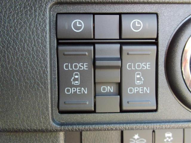 両側パワースライドドア付きだから、狭い駐車スペースなどでの 乗り降りラクラク!小さなお子さまのいるご家庭には嬉しい装備。