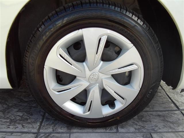 シエンタ G セーフティーエディション TSS 両側電動ドア オートエアコン ウォークスルー フルセグTV スマートキー 盗難防止装置 ETC DVD ワンオーナー車 アイドリングストップ キーレス 3列シート メモリーナビ ABS(7枚目)