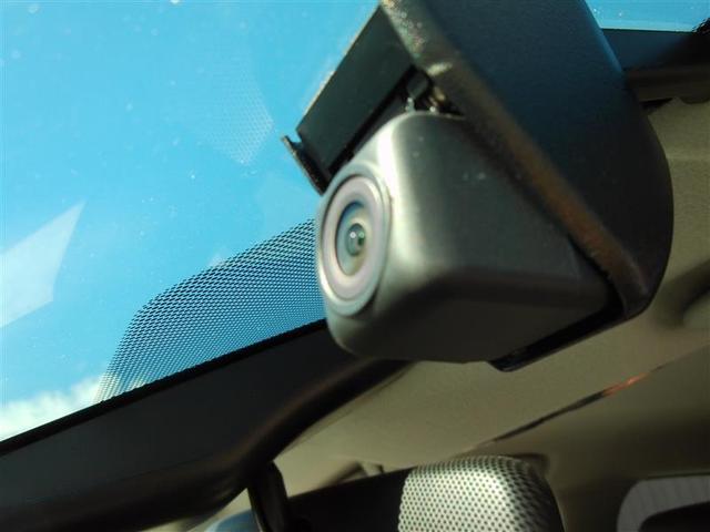 ヤリスクロス ハイブリッドZ ドライブレコーダ インテリジェントキー アルミホイル LEDライト 1オ-ナ- リアカメラ ナビ クルーズコントロール 整備記録簿 横滑り防止システム メモリーナビゲーション 電動シ-ト パワステ(14枚目)