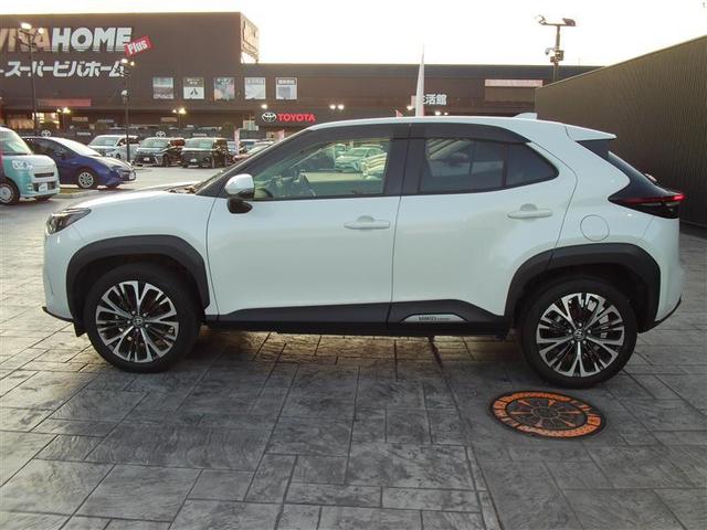 ヤリスクロス Ｚ　バックモニタ　ワンオーナ　横滑り防止システム　イモビ　ナビ　クルーズＣ　エアコン　スマートキ－　アルミ　キーフリー　パワステ　ダブルエアバック　ＬＥＤヘット　エアバッグ　記録簿有　ＡＢＳ　ＥＴＣ車載器（5枚目）