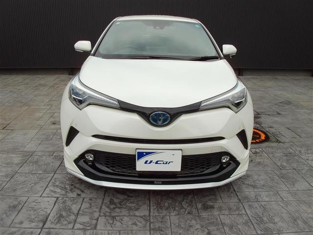 Ｃ－ＨＲ Ｇ　ハーフ革　ＴＳＳ　ワンオナ　エアロ　ＤＶＤ再生可　定期点検記録簿　ＬＥＤヘッド　バックモニタ　イモビライザー　ナビ＆ＴＶ　ＥＴＣ付　キーフリーシステム　スマキー　横滑り防止機能　クルーズＣ　エアバッグ（4枚目）