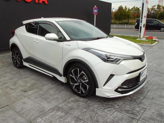 Ｃ－ＨＲ Ｇ　ハーフ革　ＴＳＳ　ワンオナ　エアロ　ＤＶＤ再生可　定期点検記録簿　ＬＥＤヘッド　バックモニタ　イモビライザー　ナビ＆ＴＶ　ＥＴＣ付　キーフリーシステム　スマキー　横滑り防止機能　クルーズＣ　エアバッグ（5枚目）