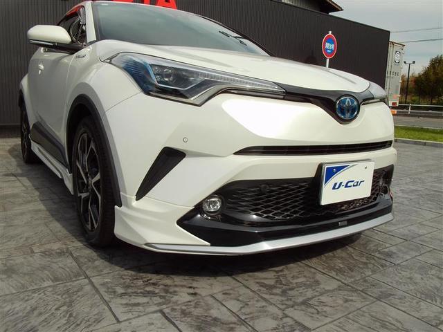 Ｃ－ＨＲ Ｇ　ハーフ革　ＴＳＳ　ワンオナ　エアロ　ＤＶＤ再生可　定期点検記録簿　ＬＥＤヘッド　バックモニタ　イモビライザー　ナビ＆ＴＶ　ＥＴＣ付　キーフリーシステム　スマキー　横滑り防止機能　クルーズＣ　エアバッグ（9枚目）