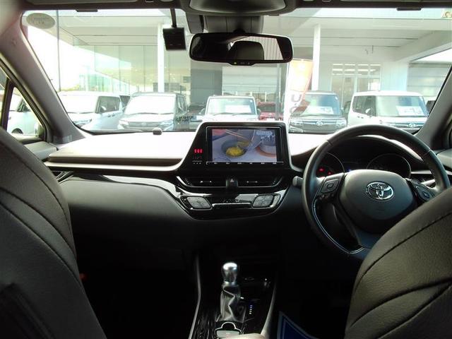 Ｃ－ＨＲ Ｇ　ハーフ革　ＴＳＳ　ワンオナ　エアロ　ＤＶＤ再生可　定期点検記録簿　ＬＥＤヘッド　バックモニタ　イモビライザー　ナビ＆ＴＶ　ＥＴＣ付　キーフリーシステム　スマキー　横滑り防止機能　クルーズＣ　エアバッグ（20枚目）