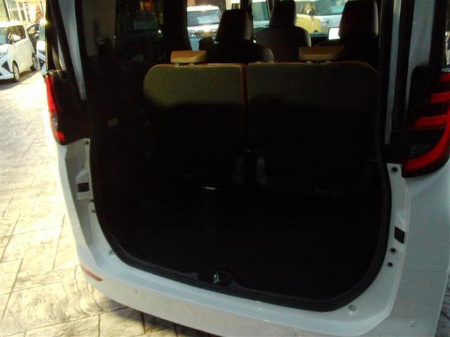 ゆとりある広々とした車内空間は、ドライブを始め買い物やレジャーなど、幅広く活躍します。一人でもみんなとでもお出かけを楽しみましょう！