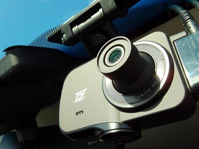 ランドクルーザープラド ＴＸ　Ｌパッケージ　リアカメラ　１オ－ナ－　スマートキ　盗難防止　キーレスエントリー　ＥＴＣ装備　ＤＶＤ再生可　寒冷地　エアコン　ＬＥＤランプ　レザー　アルミホイール　パートタイム４ＷＤ　横滑り防止システム　フルＴＶ（14枚目）