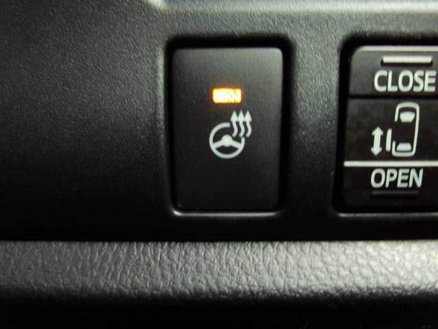 エスクァイア Ｇｉ　プレミアムパッケージ　ブラックテーラード　衝突軽減　盗難防止システム　３列　記録簿　スマキー　ＤＶＤ再生　ＬＥＤライト　キーフリー　オートクルーズコントロール　アイドリングストップ　ドライブレコーダー　横滑り防止機能　エアバッグ　ＡＢＳ（16枚目）