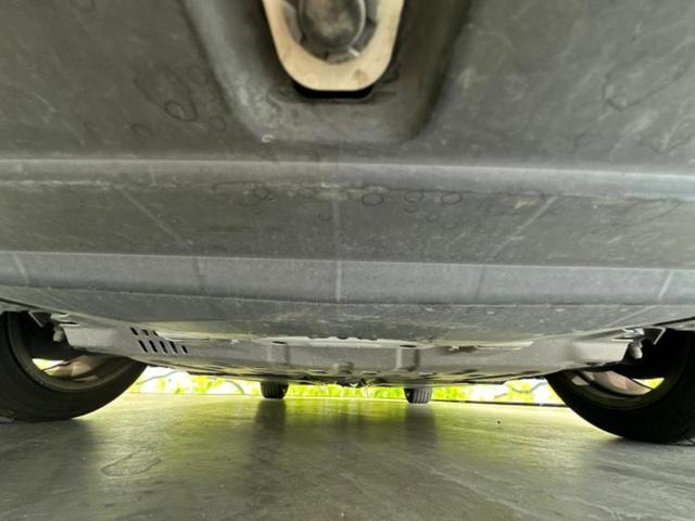 ８６ ＧＴリミテッドハイパフォーマンスパッケージ　新品タイヤ／保証書／社外　ナビ／シートヒーター／ヘッドランプ　ＬＥＤ／ＥＴＣ／ＥＢＤ付ＡＢＳ／横滑り防止装置／ワンセグＴＶ／エアバッグ　運転席／エアバッグ　助手席／エアバッグ　サイド　記録簿（44枚目）