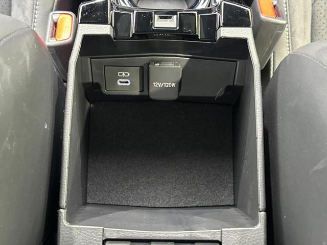 カローラツーリング ハイブリッドアクティブスポーツ　ディスプレイオーディオ＋ナビ１０インチ／トヨタセーフティセンス／シートヒーター　前席／車線逸脱防止支援システム／シート　ハーフレザー／パーキングアシスト　バックガイド　衝突被害軽減システム　記録簿（33枚目）