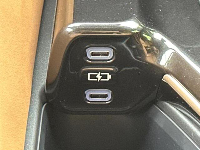 クラウンスポーツ 4WD Z ガラスルーフ/モデリスタエアロ/ディスプレイオーディオ+ナビ12.3インチ/デジタルインナーミラー/トヨタセーフティセンス/シートヒーター 前席/パノラミックビューモニター 衝突被害軽減システム(42枚目)