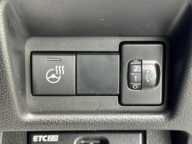 スペーシアカスタム ハイブリッドXSターボ 新品タイヤ/保証書/純正 9インチ SDナビ/セーフティサポート(スズキ)/両側電動スライドドア/シートヒーター/全方位モニター用カメラ/車線逸脱防止支援システム/シート ハーフレザー ターボ ETC(38枚目)