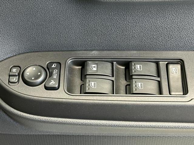 WECARS(ウィーカーズ)は全国250店舗展開!作業の都合上、車両をご覧頂けない場合がございます。来店前にお問合せ下さい