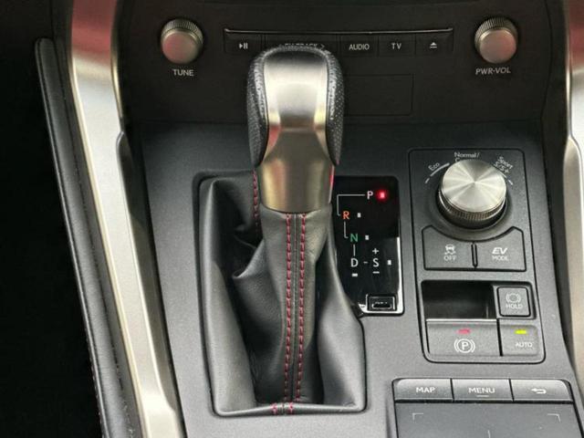 NX NX300h Fスポーツ ガラスルーフ/純正 10.3インチ メモリーナビ/プリクラッシュセーフティ/シートヒーター 前席/車線逸脱防止支援システム/シート フルレザー/パーキングアシスト バックガイド 革シート バックカメラ(18枚目)