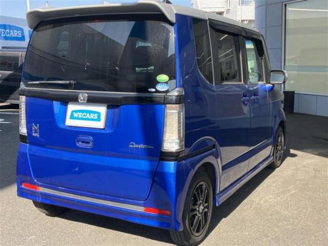 N-BOXカスタム G・Lパッケージ2トーンカラースタイル 新品タイヤ/純正 SDナビ/シティーブレーキアクティブシステム(ホンダ)/両側電動スライドドア/パーキングアシスト バックガイド/ドライブレコーダー 360°/ヘッドランプ LED バックカメラ(2枚目)