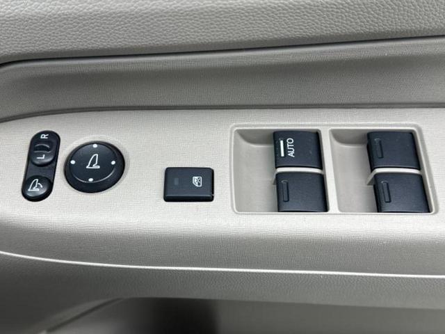 お車に合わせて無料保証以外にも、保証範囲、期間、距離を拡充させた有料保証もご用意しております！中古車の購入が初めてで不安・・・というお客様もご安心ください！